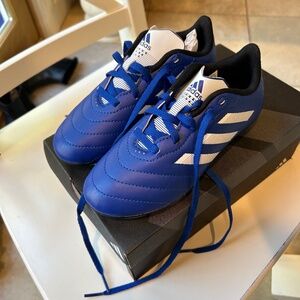 New Adidas boys soccer shoes cleats